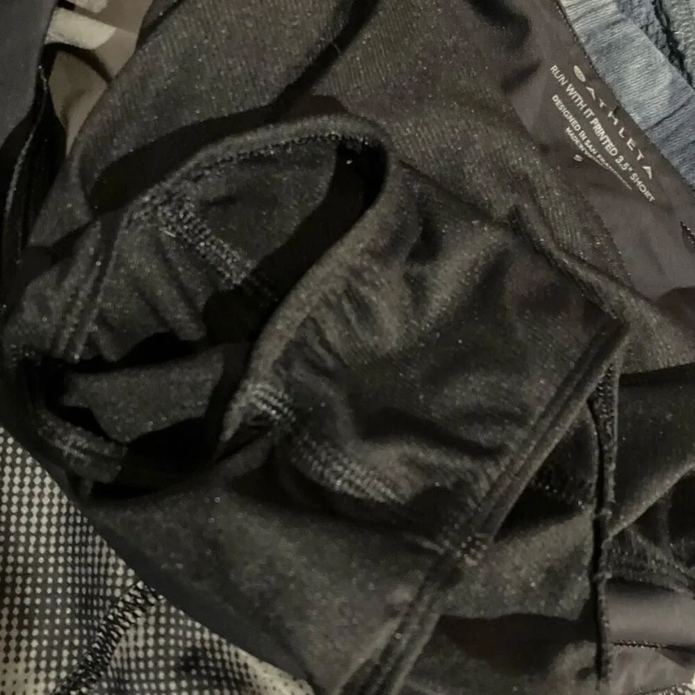 Athleta Run With It Printed 3.5” Short Size Small Black & Grey #778 - Picture 8 of 8